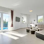 Casa de Férias Amber By Interhome Orbanići