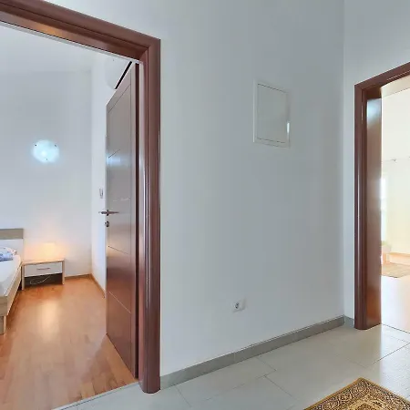 Amber By Interhome *